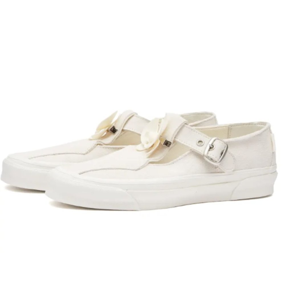 GOODFIGHT X VAULT BY VANS OG STYLE 93 LX WHITE - brand new in-box